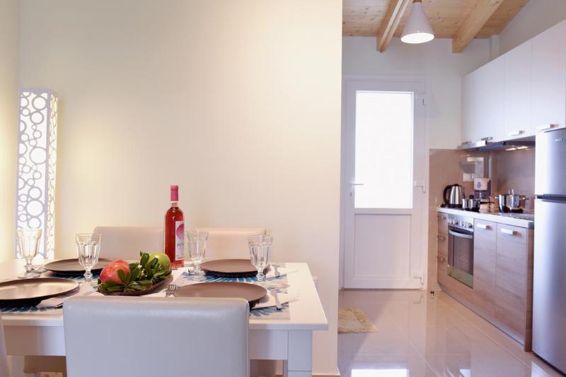 Palapart Gikas Suites And Studios Gouvia Eksteriør billede