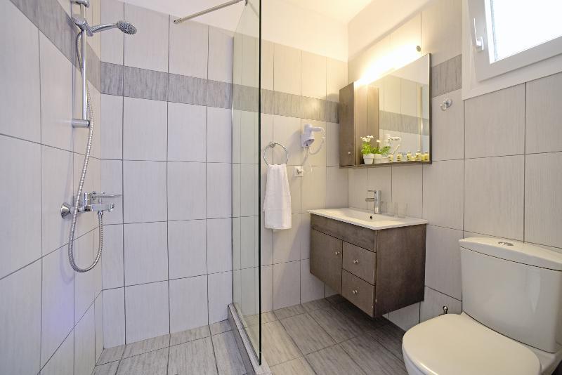 Palapart Gikas Suites And Studios Gouvia Eksteriør billede